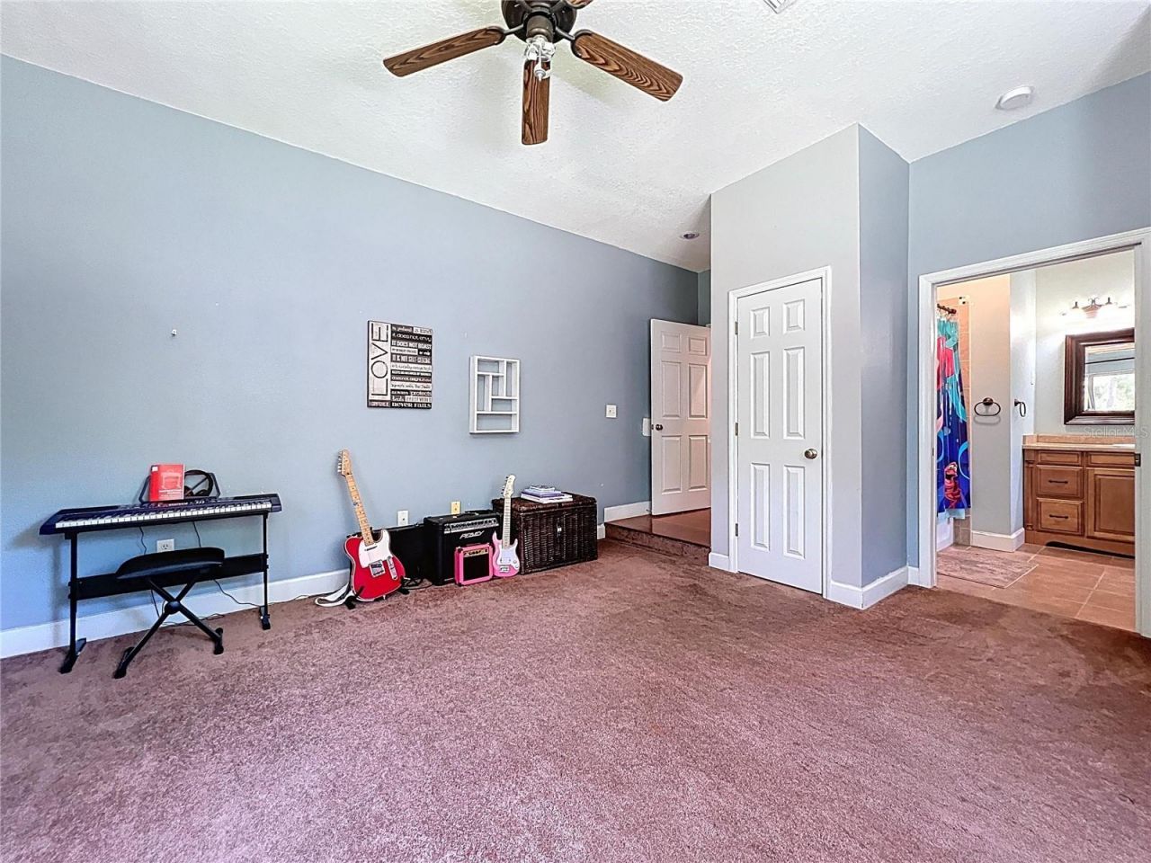 16224 Iola Woods Trail , Dade City, FL 33523 Photo