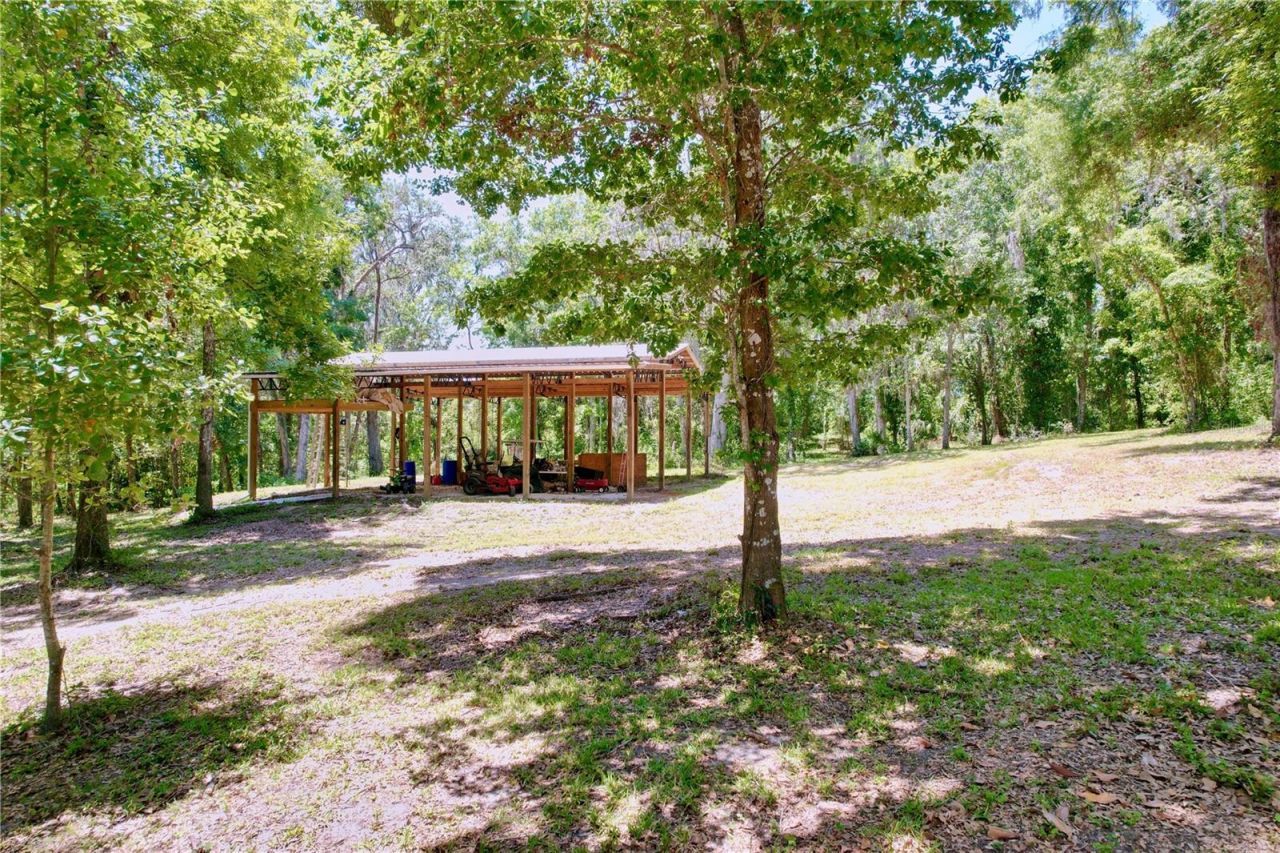 16224 Iola Woods Trail , Dade City, FL 33523 Photo