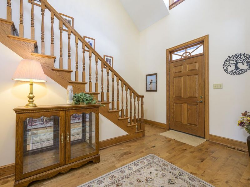 736 Arlington Road, Bellefontaine, OH 43311 Photo 2