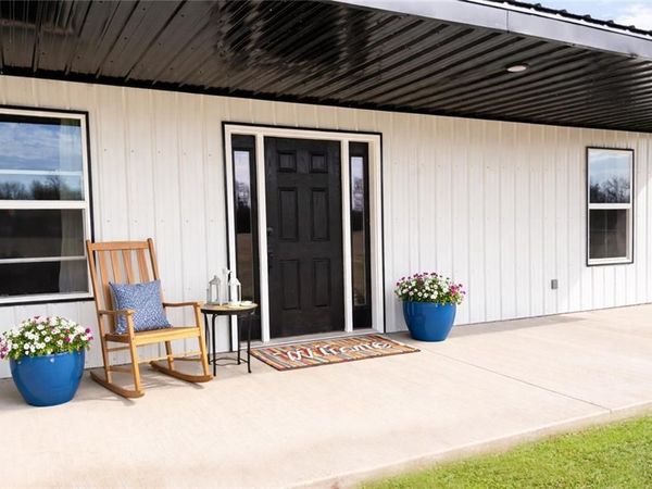 1231 SW 101 Road, Chilhowee, MO 64733