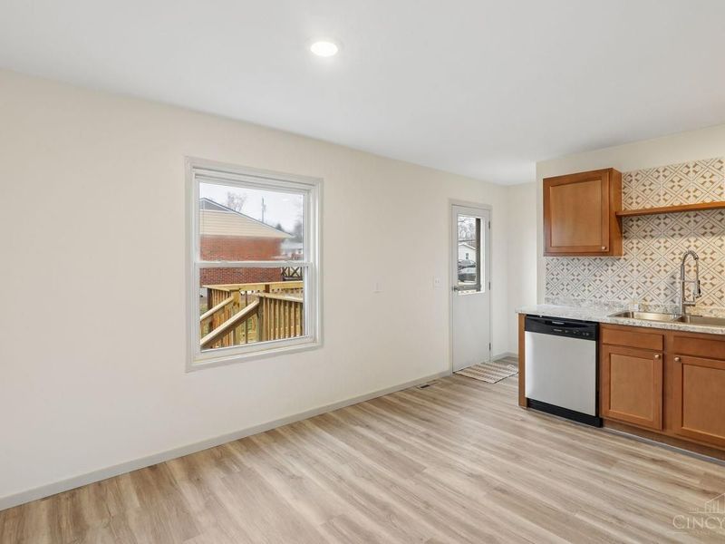 498 Odin Drive, Union Twp, OH 45244 Photo 12