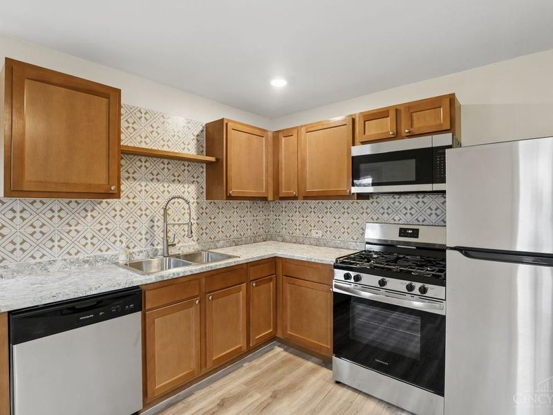 498 Odin Drive, Union Twp, OH 45244 Photo 9