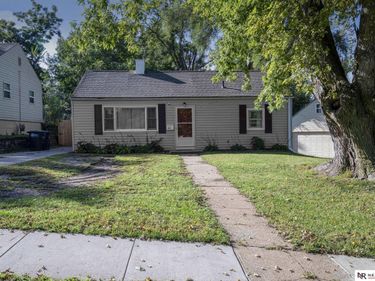 6615 Seward Street , Omaha, NE 68104
