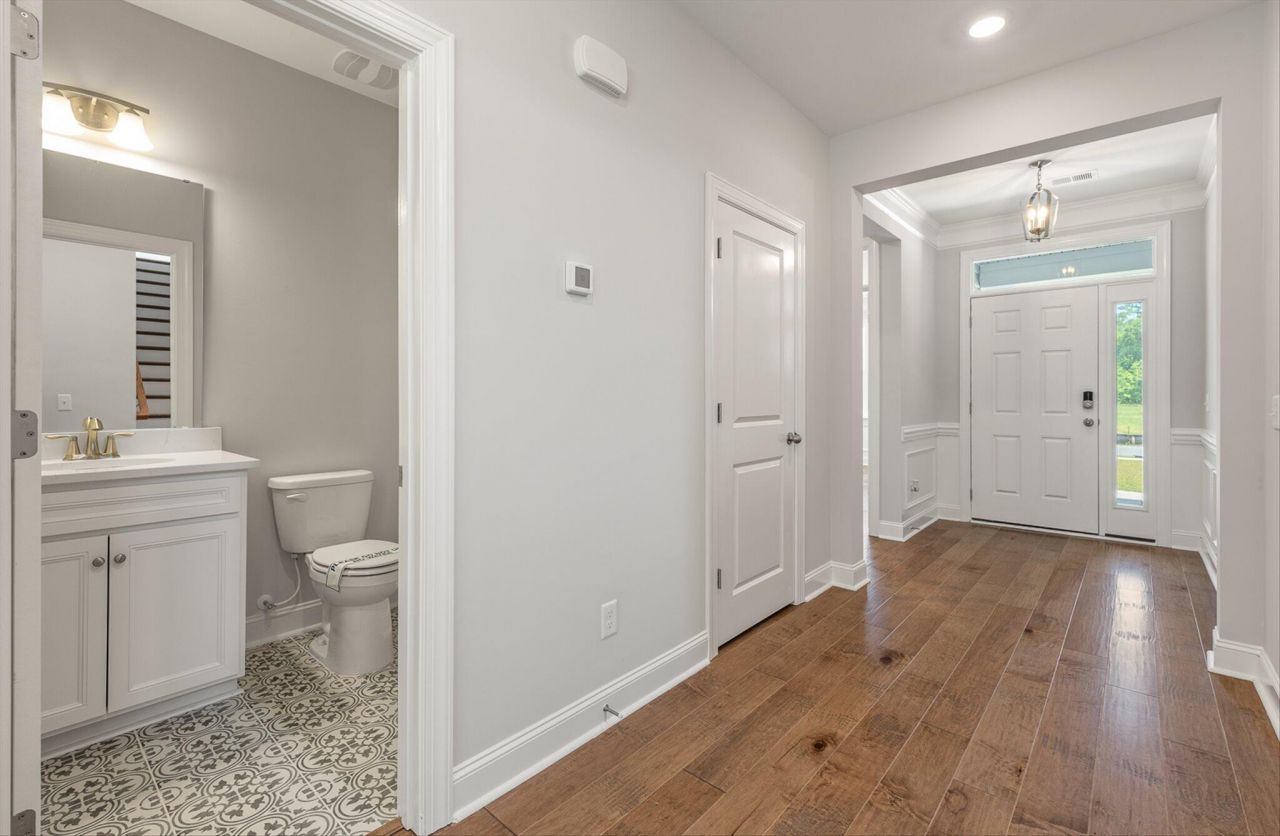 165 Huguenot Trail Photo 16