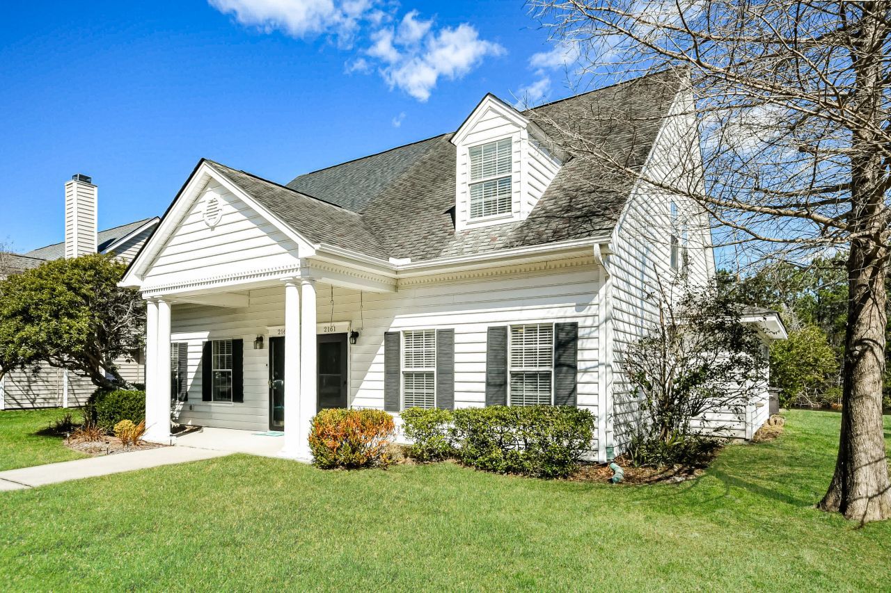 2161 Kings Gate Lane Photo 4