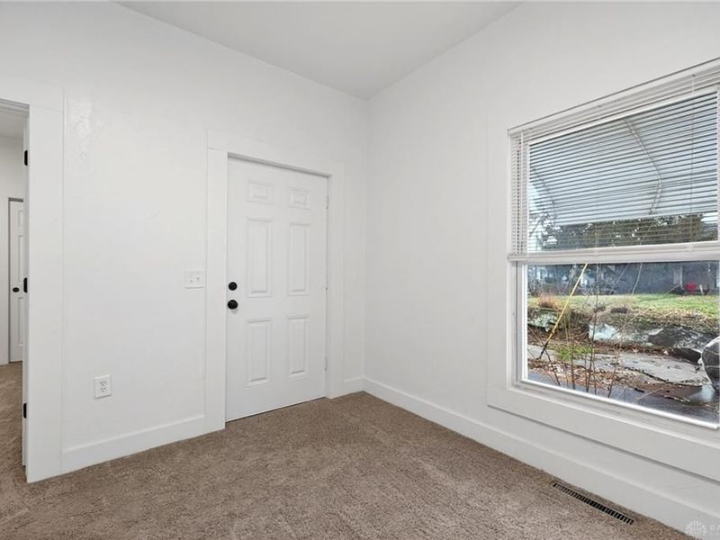 453 Livingston Avenue, Dayton, OH 45410 Photo 7