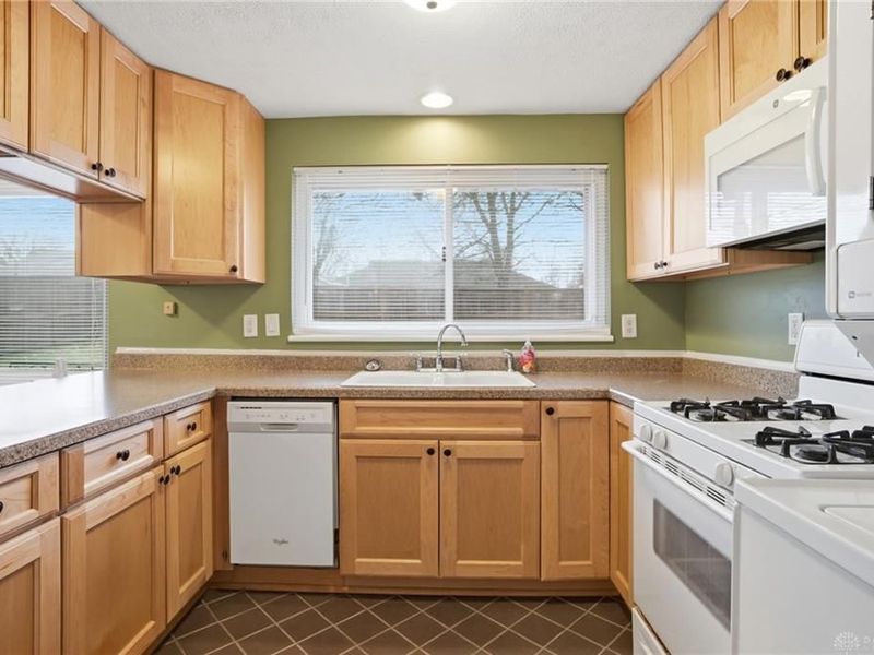 3737 Saranac Dr., Kettering, OH 45429 Photo 8