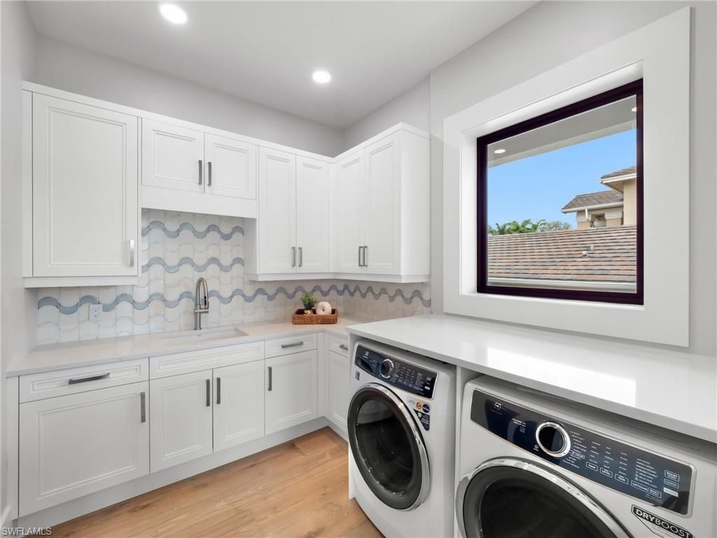 4850 Laurel Ln, Fort Myers, FL 33908 Photo