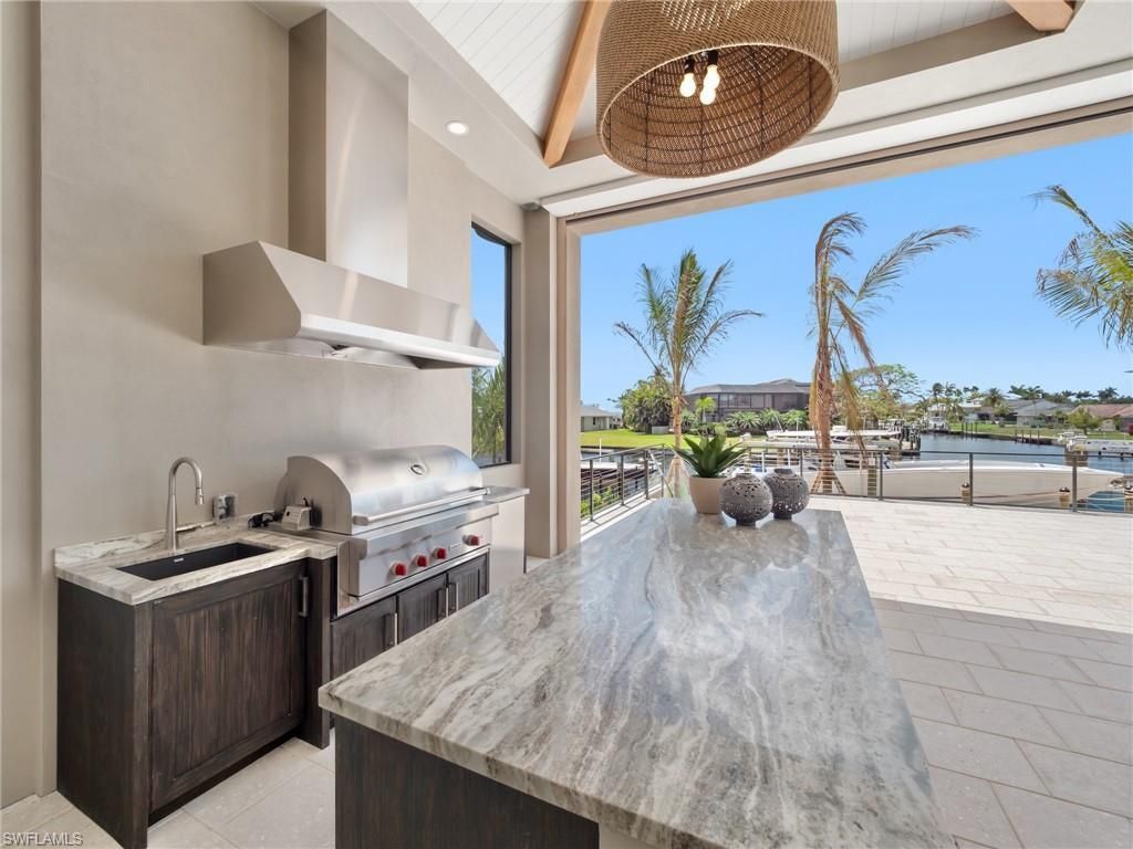 4850 Laurel Ln, Fort Myers, FL 33908 Photo