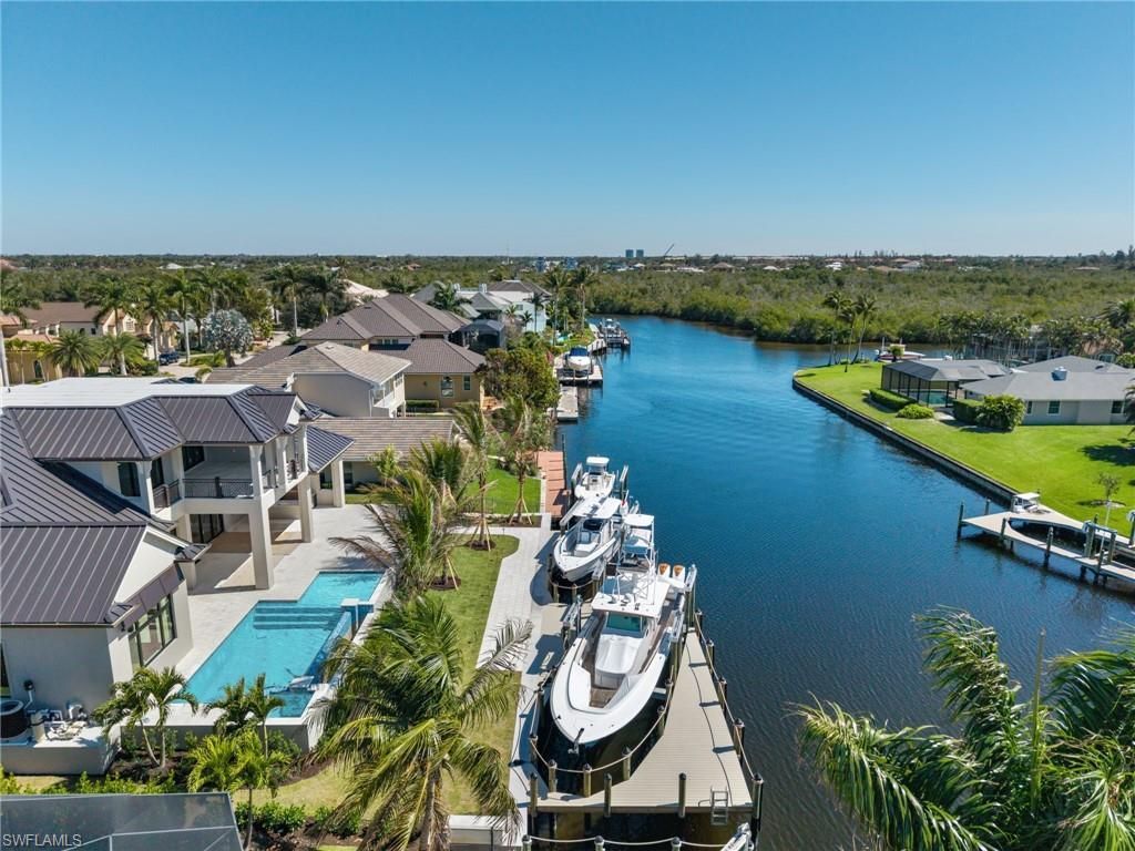 4850 Laurel Ln, Fort Myers, FL 33908 Photo