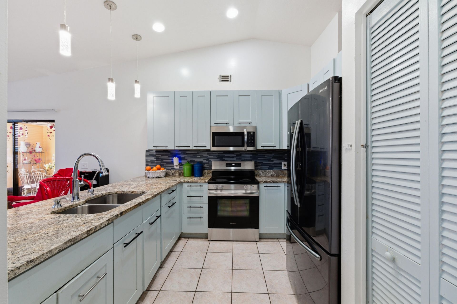 1370 SE Navajo Lane, Port Saint Lucie, FL 34983 Photo