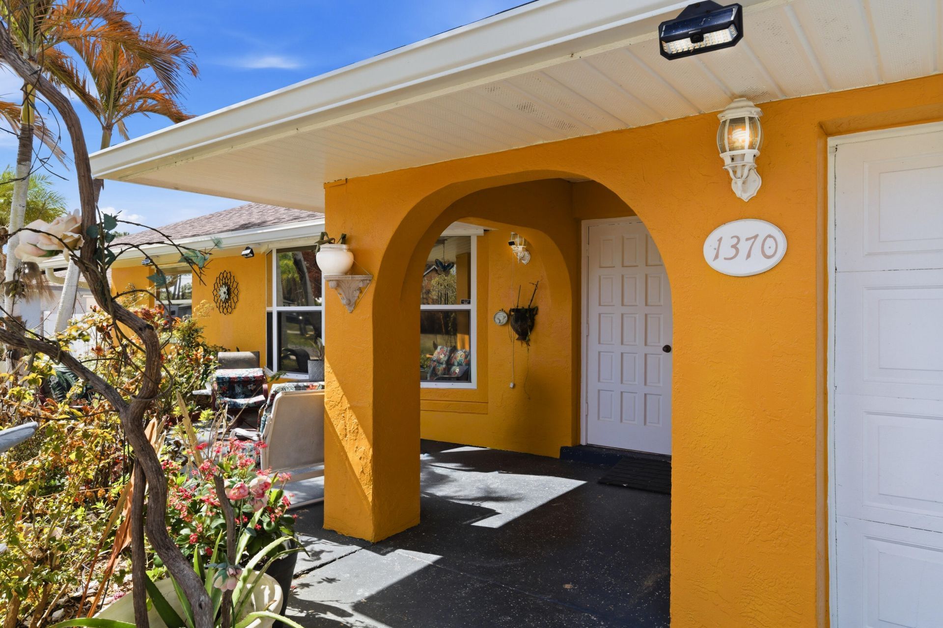 1370 SE Navajo Lane, Port Saint Lucie, FL 34983 Photo