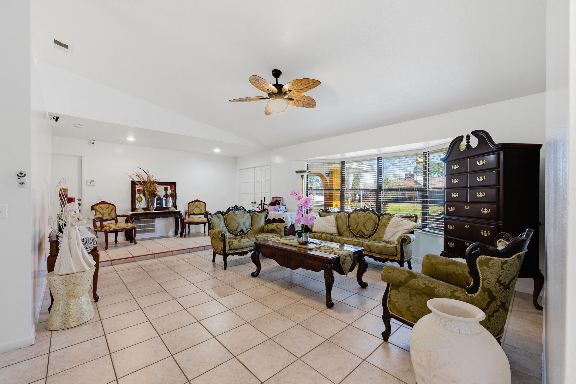 1370 SE Navajo Lane, Port Saint Lucie, FL 34983 Photo