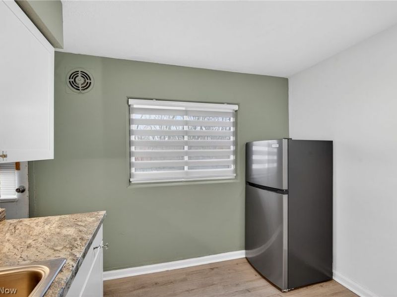 193 Dalepark Drive, Unit 7, Bedford, OH 44146 Photo 5