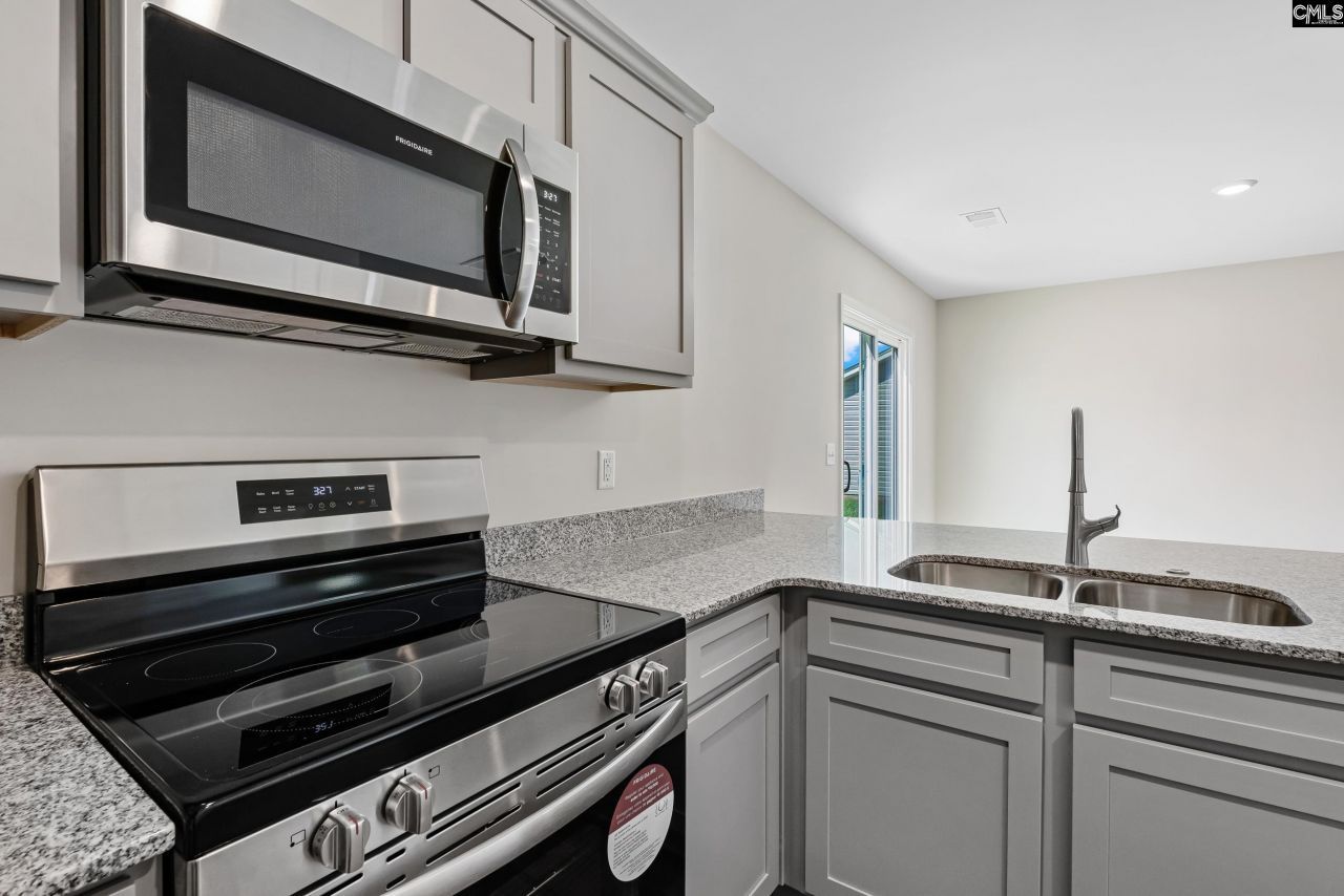 142 Cape Horn Drive Photo 10