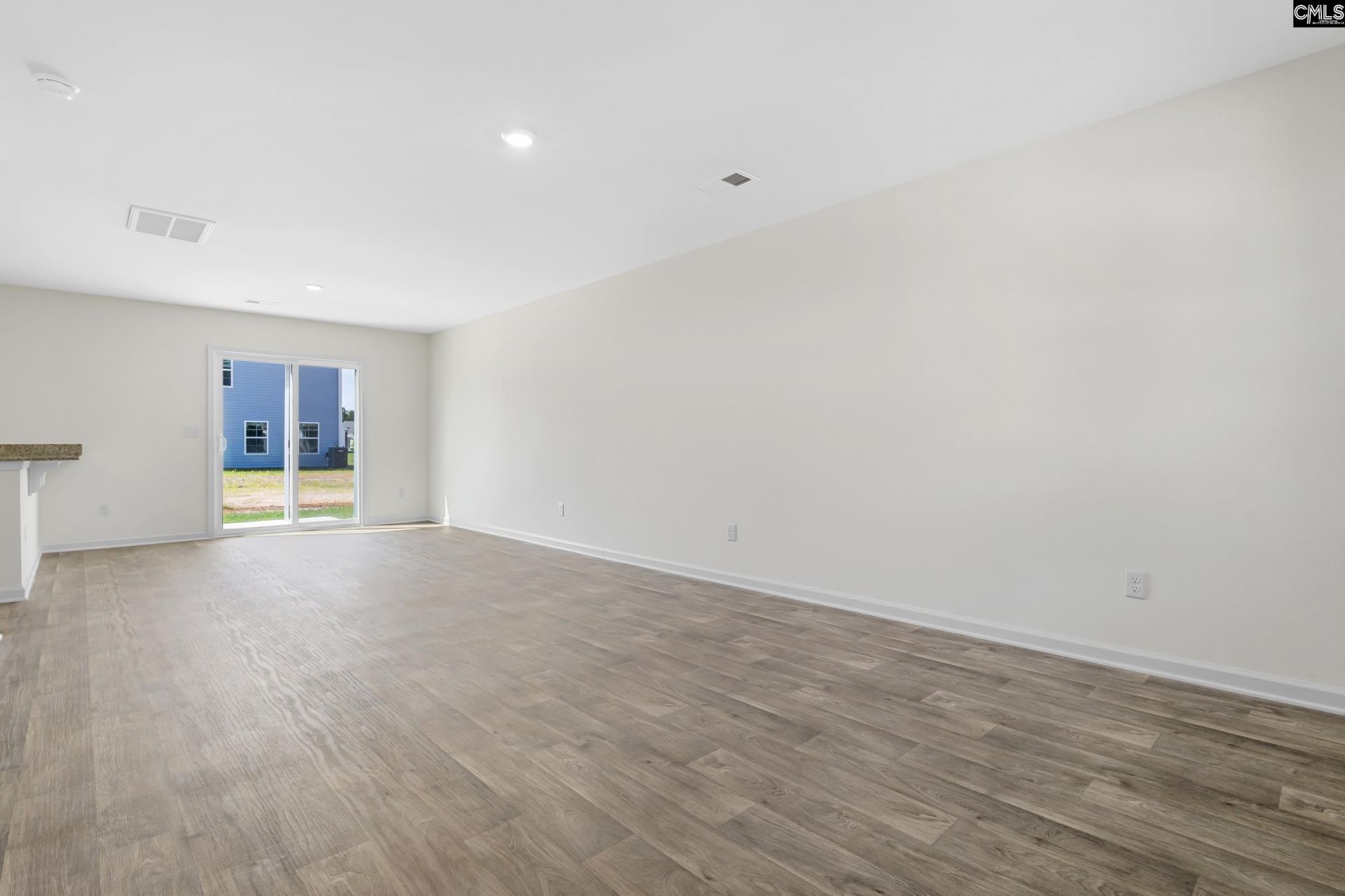 142 Cape Horn Drive Photo 8
