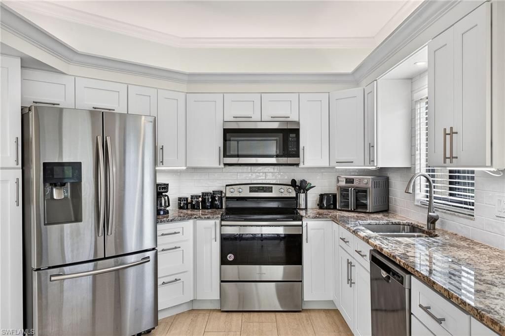 16540 Heron Coach Way, Unit 402, Fort Myers, FL 33908 Photo