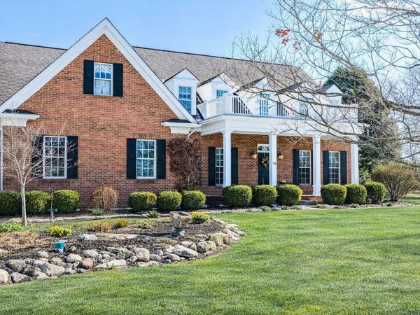 736 Arlington Road , Bellefontaine, OH 43311