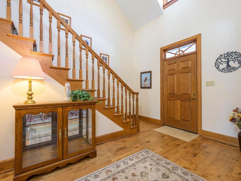 736 Arlington Road , Bellefontaine, OH 43311 Photo 2