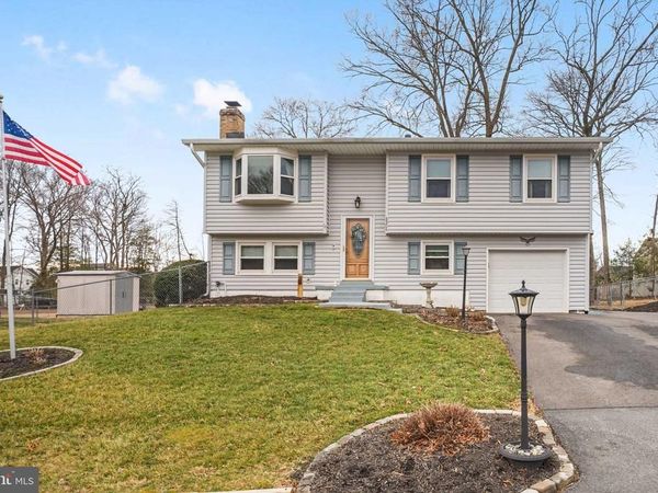 3304 WAVERLY DRIVE , FREDERICKSBURG, VA 22407