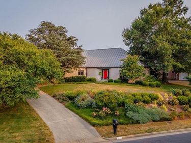 1848 COLLEGE AVENUE, HARRISONBURG, VA 22802