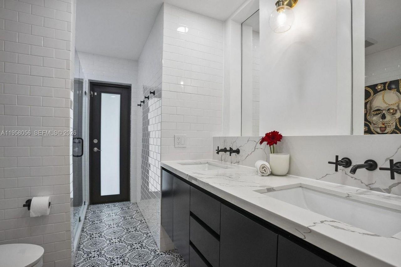 8705 SW 176th St, Palmetto Bay, FL 33157 Photo