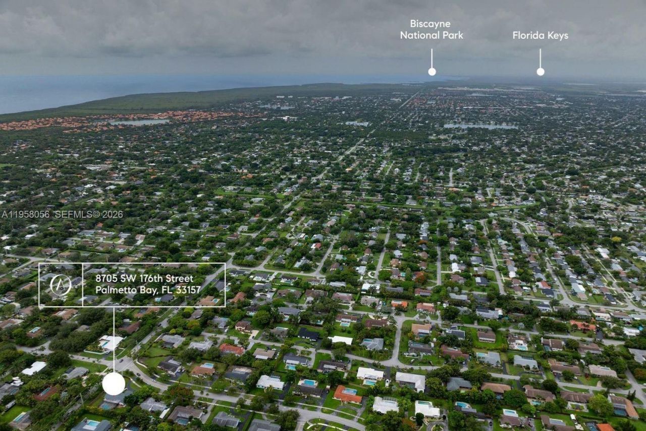 8705 SW 176th St, Palmetto Bay, FL 33157 Photo