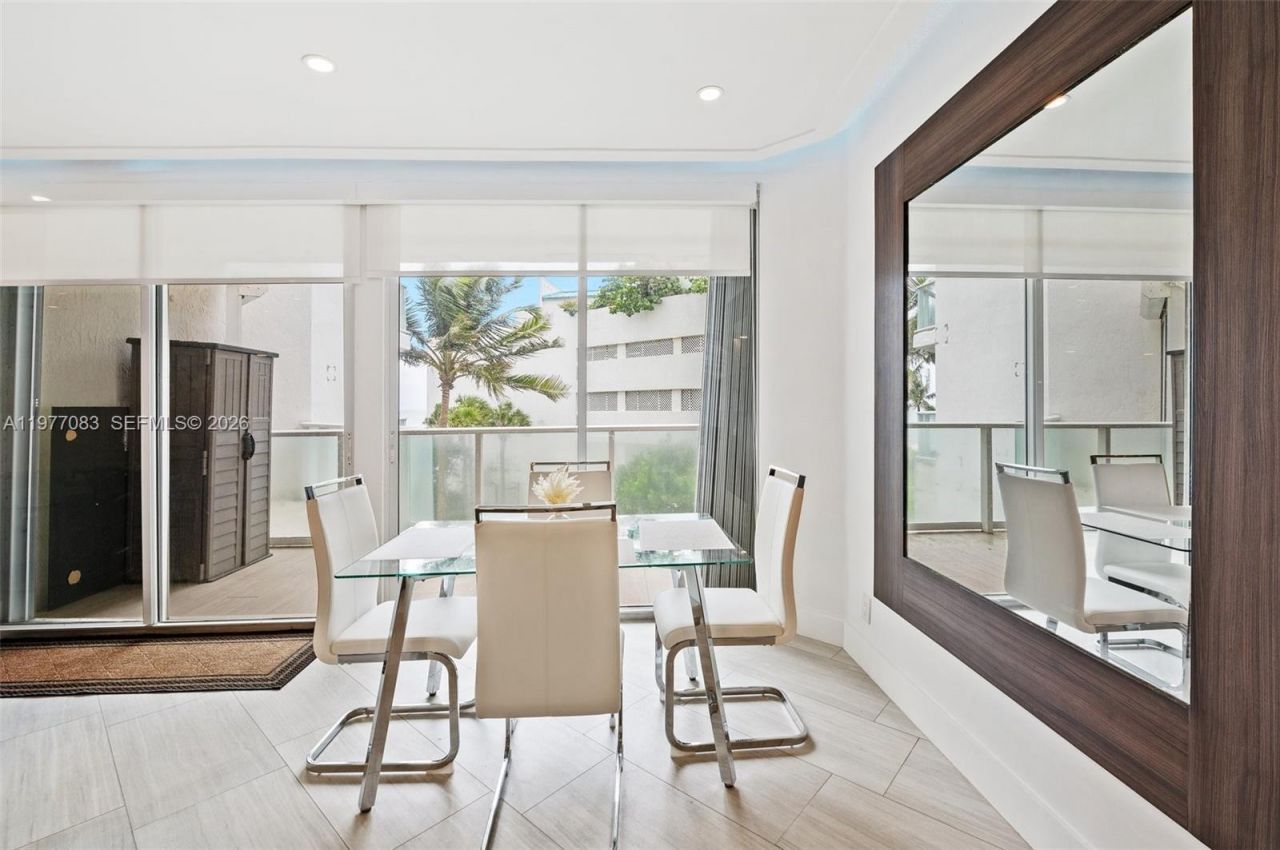 16485 Collins Ave , Unit 232, Sunny Isles Beach, FL 33160 Photo