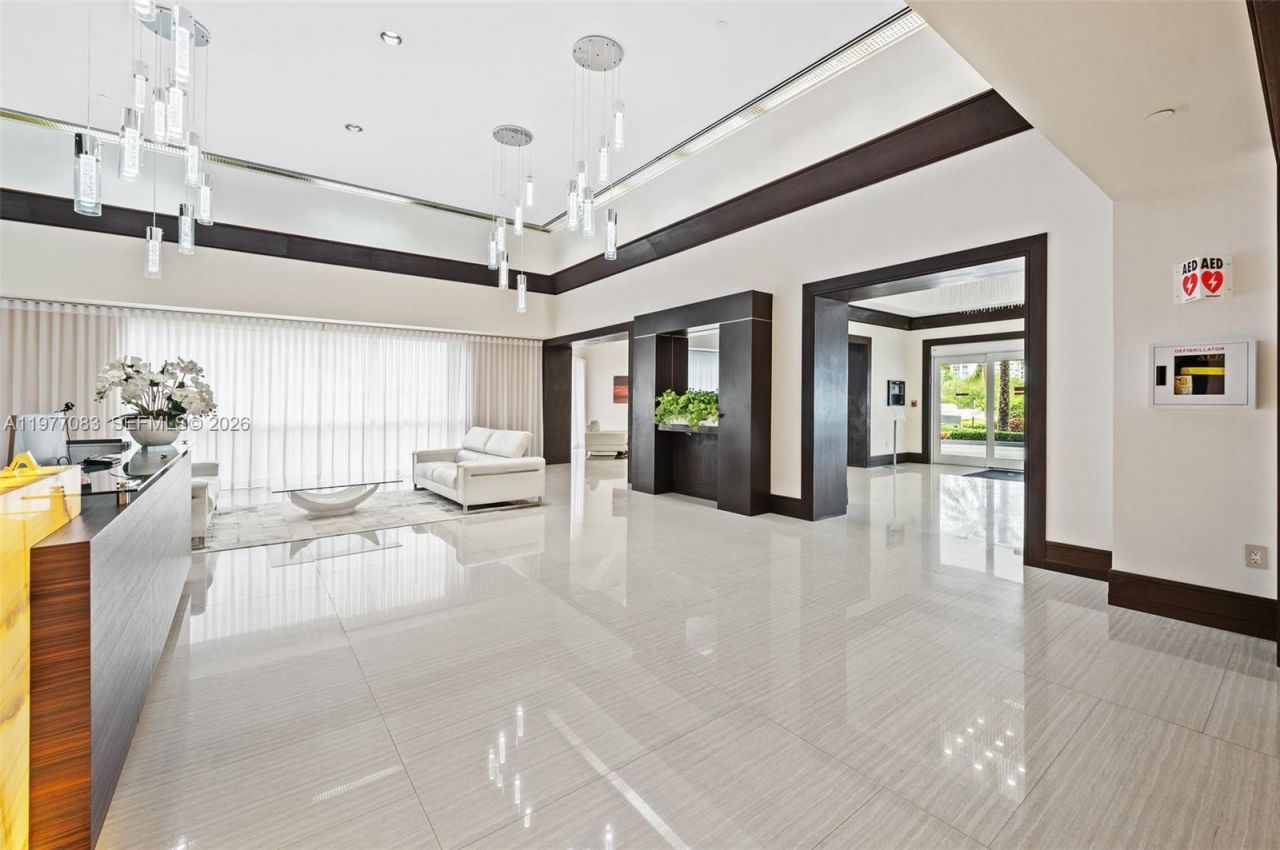 16485 Collins Ave , Unit 232, Sunny Isles Beach, FL 33160 Photo