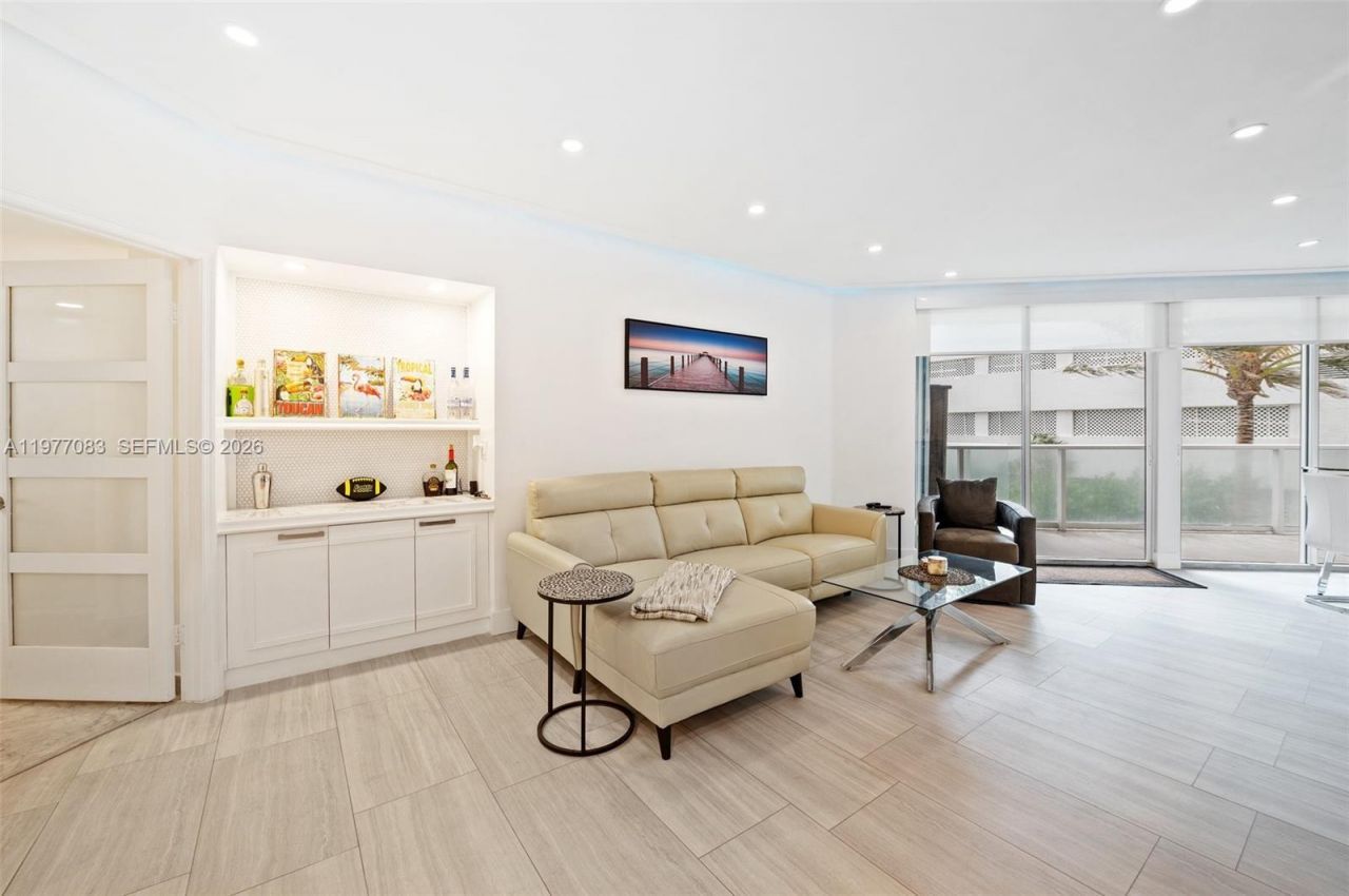 16485 Collins Ave , Unit 232, Sunny Isles Beach, FL 33160 Photo