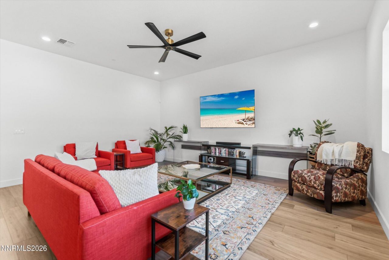 325 S Pah Rah Rdg Drive, Sparks, NV 89441 Photo