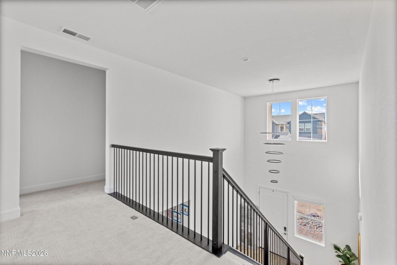 325 S Pah Rah Rdg Drive, Sparks, NV 89441 Photo