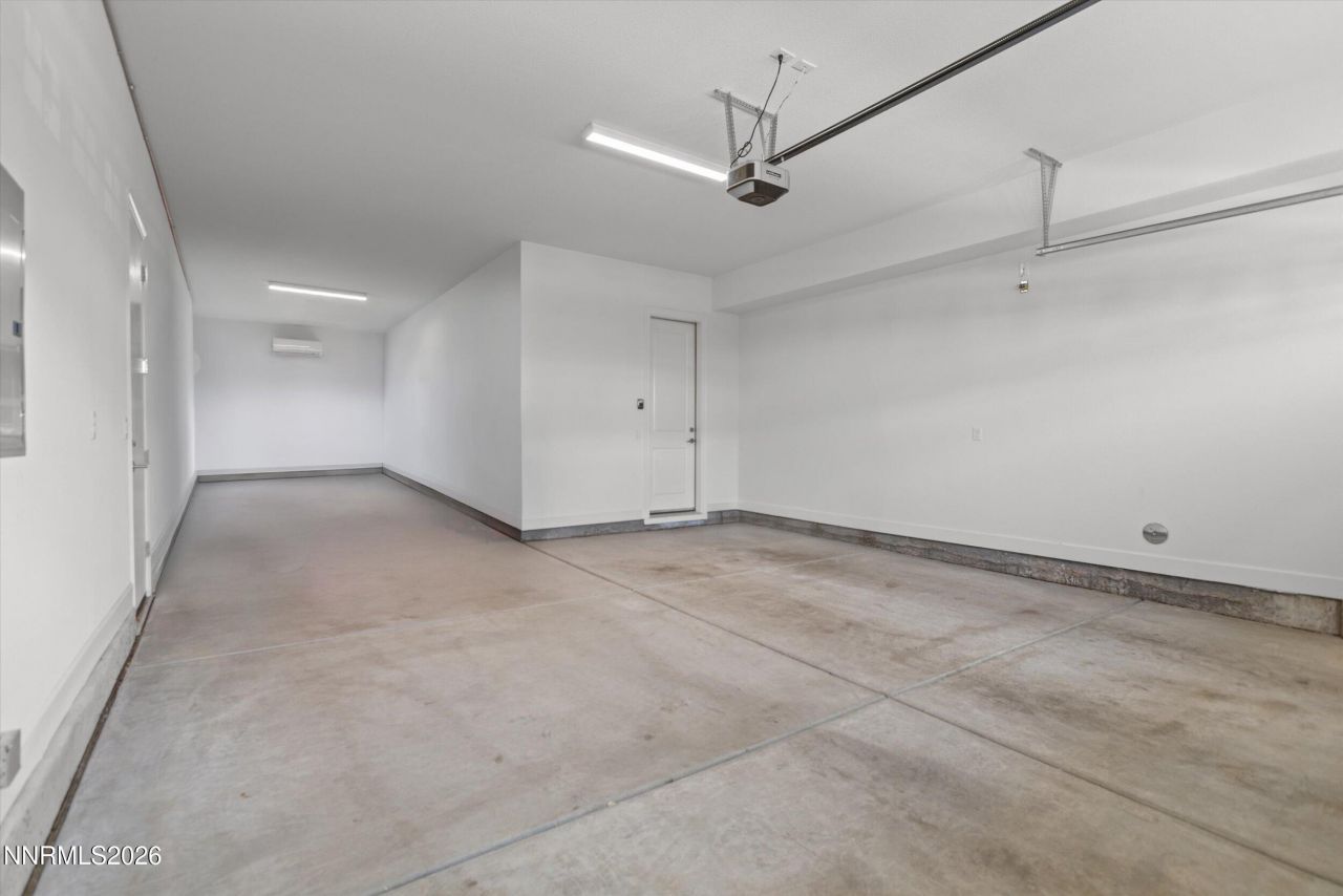 325 S Pah Rah Rdg Drive, Sparks, NV 89441 Photo