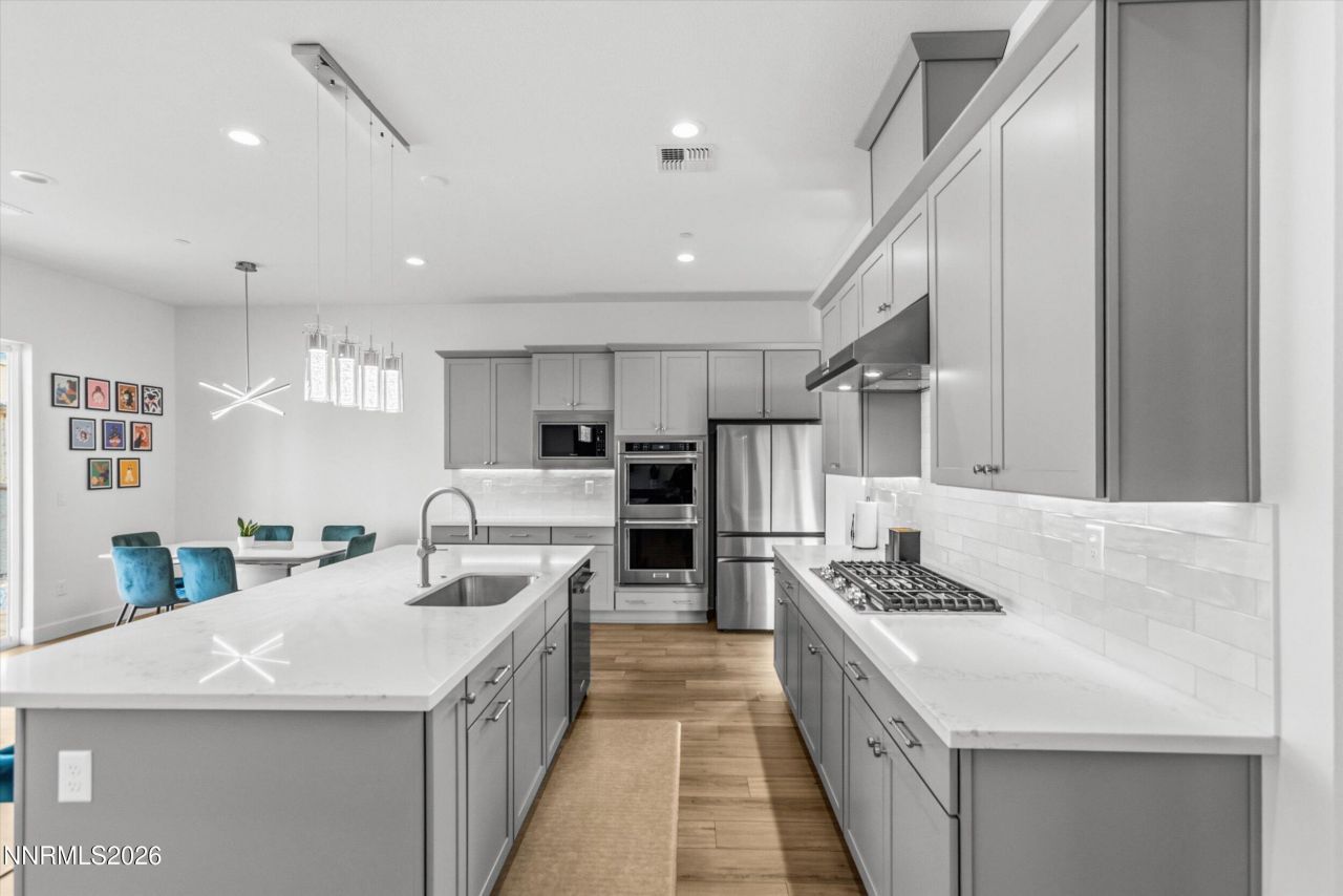 325 S Pah Rah Rdg Drive, Sparks, NV 89441 Photo