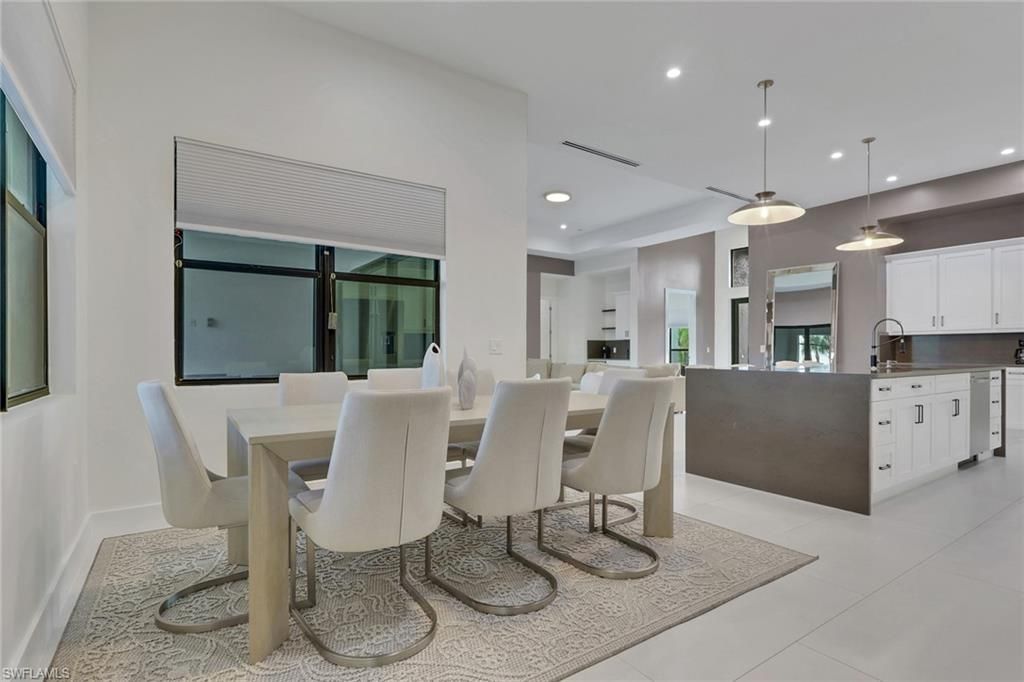 653 23rd St Sw, Naples, FL 34117 Photo