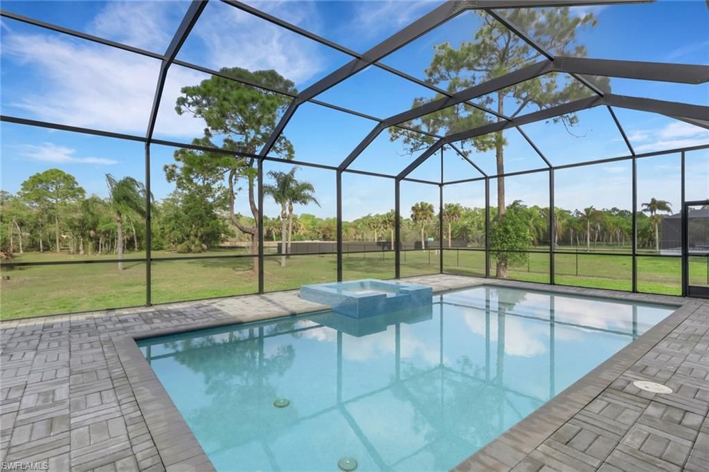 653 23rd St Sw, Naples, FL 34117 Photo