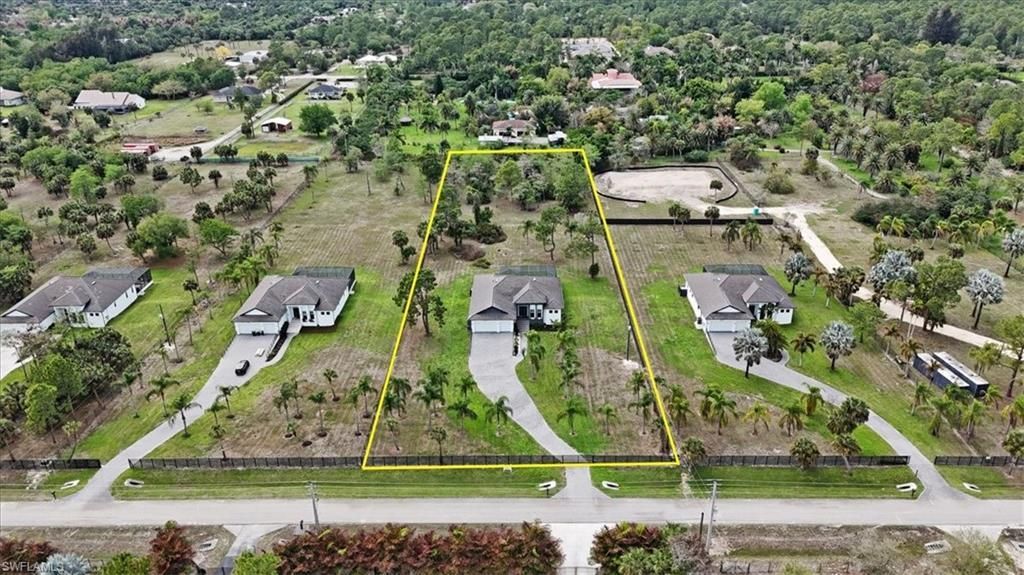 653 23rd St Sw, Naples, FL 34117 Photo