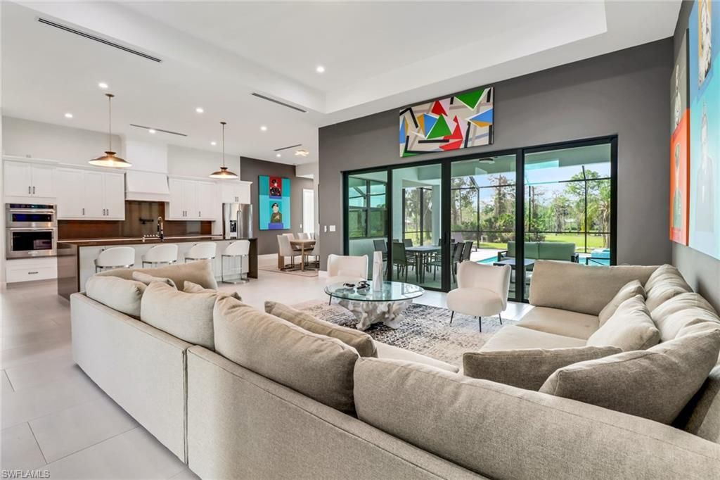 653 23rd St Sw, Naples, FL 34117 Photo