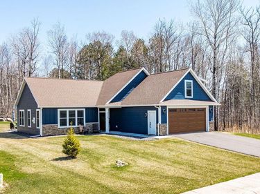 4320 Thielke Circle, Hermantown, MN 55811