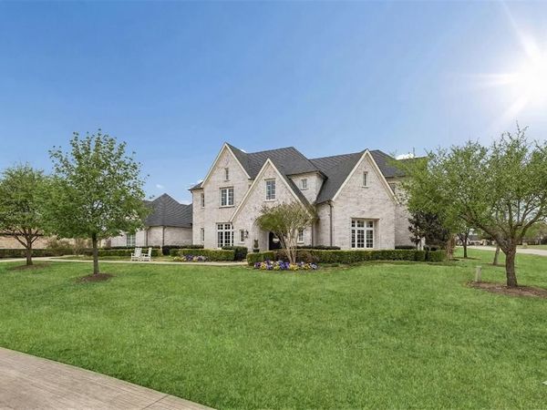 917 Tranquility Drive, Fairview, TX 75069