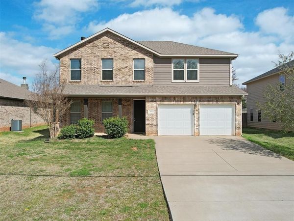 2811 W Washington Street, Denison, TX 75020