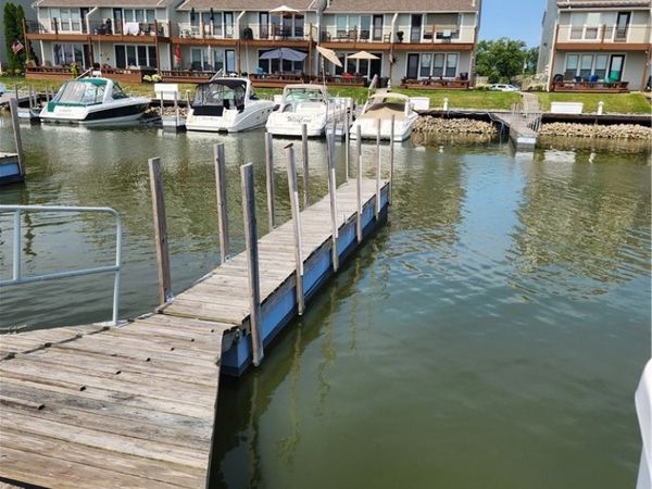 N Windward Drive , Port Clinton, OH 43452