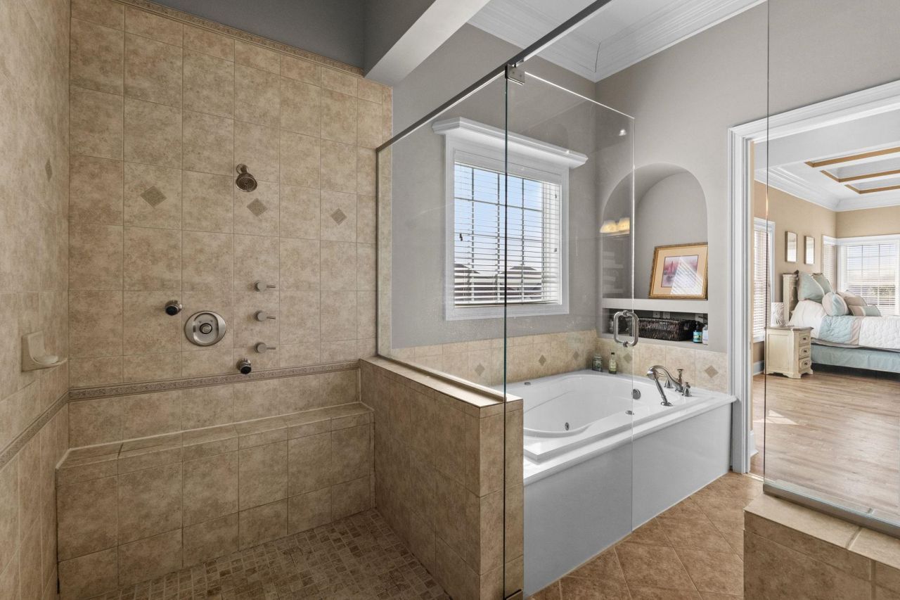 837 Bluffview Dr. Photo 50