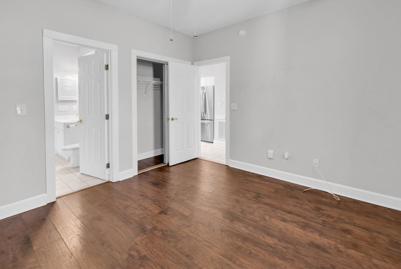 705 Riverwalk Dr. Photo 15