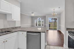 705 Riverwalk Dr. photo 4