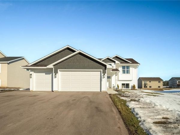 1064 Sharptail Run, New Richmond, WI 54017