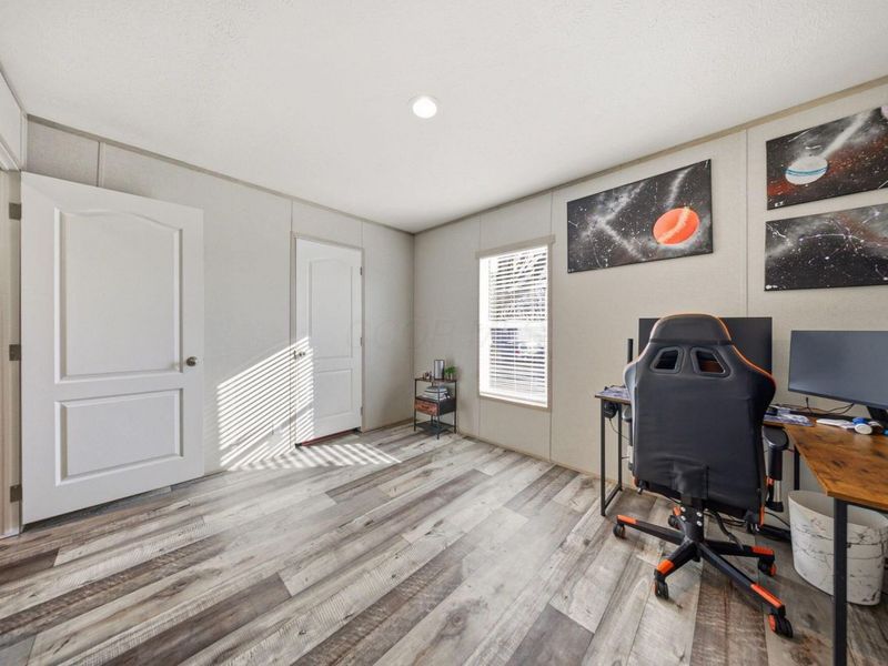 27 Colony Drive, Fredericktown, OH 43019 Photo 16