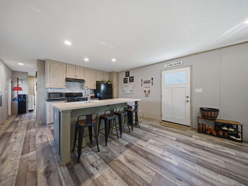 27 Colony Drive, Fredericktown, OH 43019 Photo 4