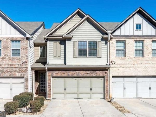 933 Spicy Oak Drive, Lawrenceville, GA 30044