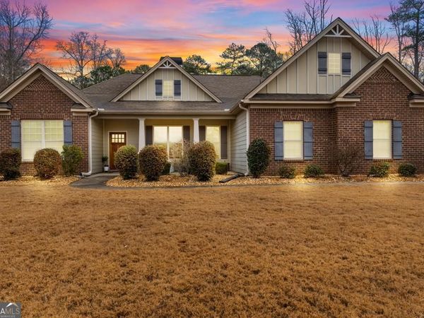 144 Caraway Road, Locust Grove, GA 30248